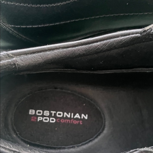Bostonian Black Leather Slip-On Loafers size 13